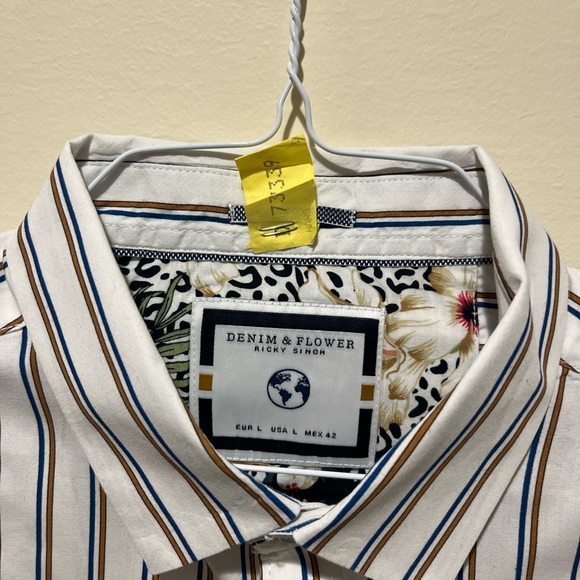 Mens White and blue/yellow striped short sleeve button up shirt - Picture 3 of 3